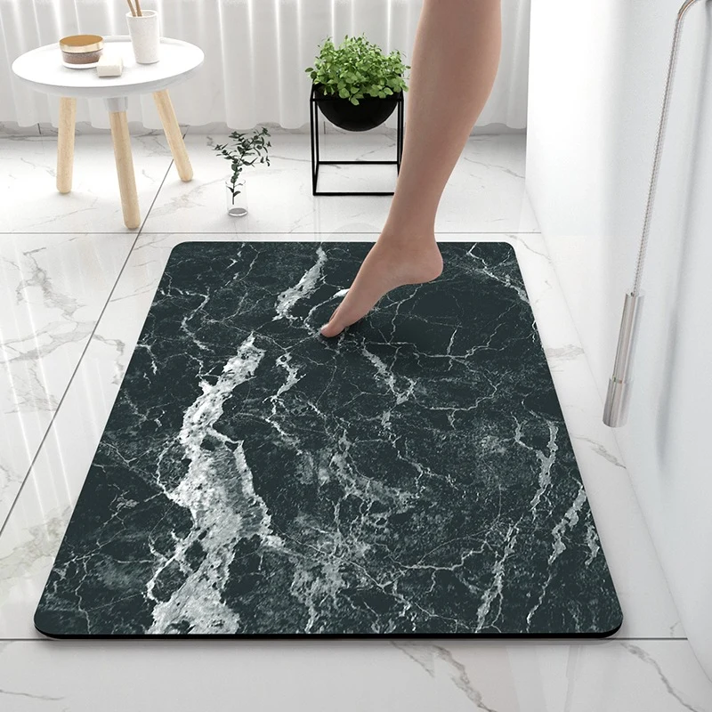 Luxurious Marble Print Bath Mat