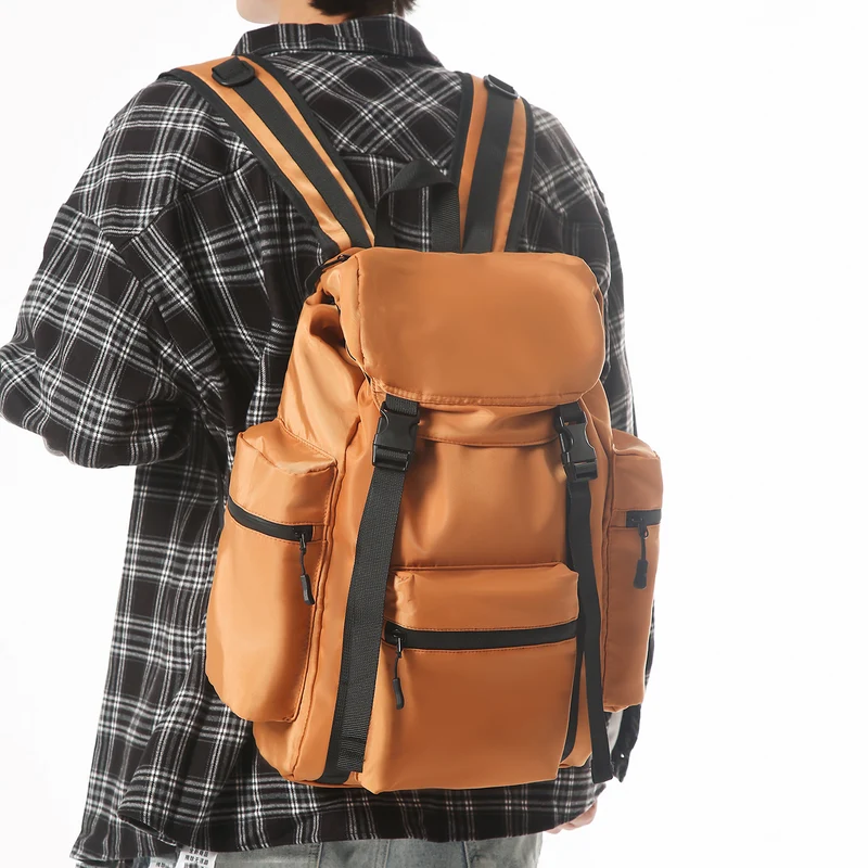 Vielseitiger Multi-Taschen-Rucksack Karnz