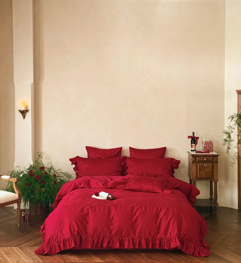Cotton satin bedding set with decorative ruffles and fine relief embroidery Stornfield