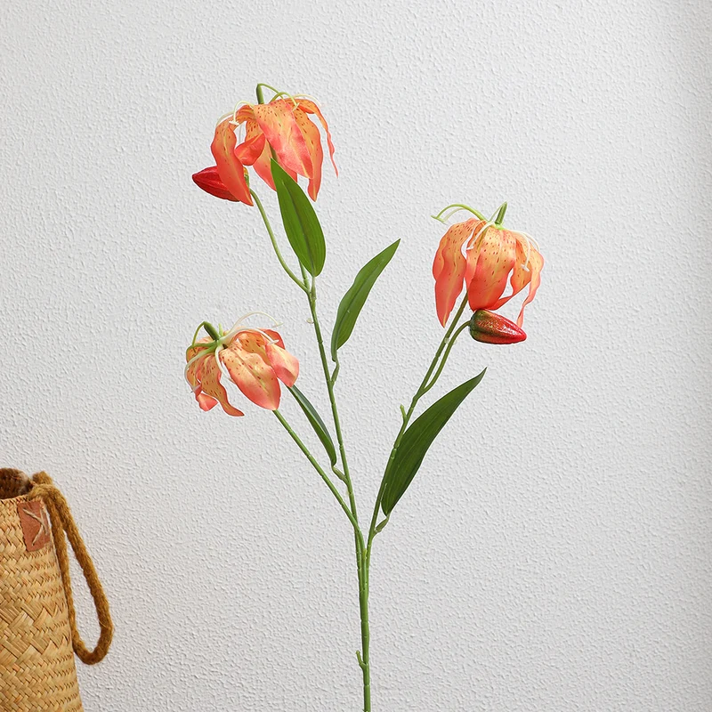 Künstlicher Orchideenstrauß mit lebendigen Blüten und feinen Details Karnz