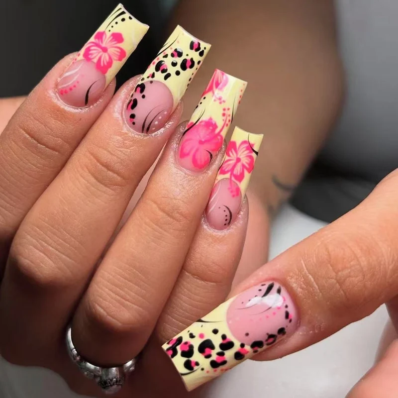 Stylish Floral Acrylic Nail Enhancements Stornfield