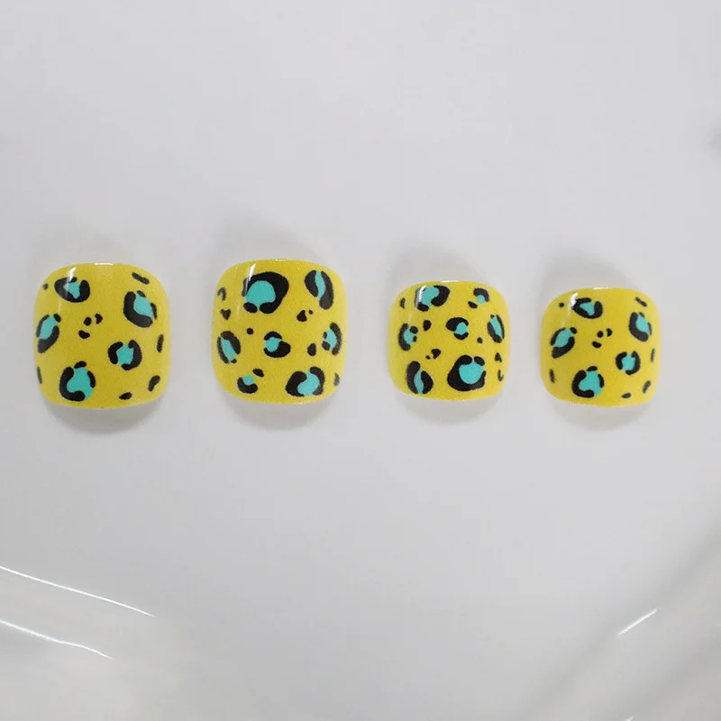 Stylish Animal Print Pedicure Nail Art Stornfield