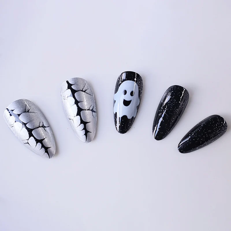 Spooky Ghost-Themed Acrylic Nail Art Stornfield