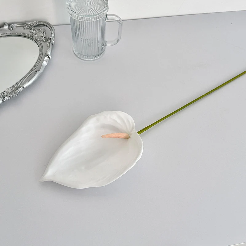 Elegante Kunstblume Karnz