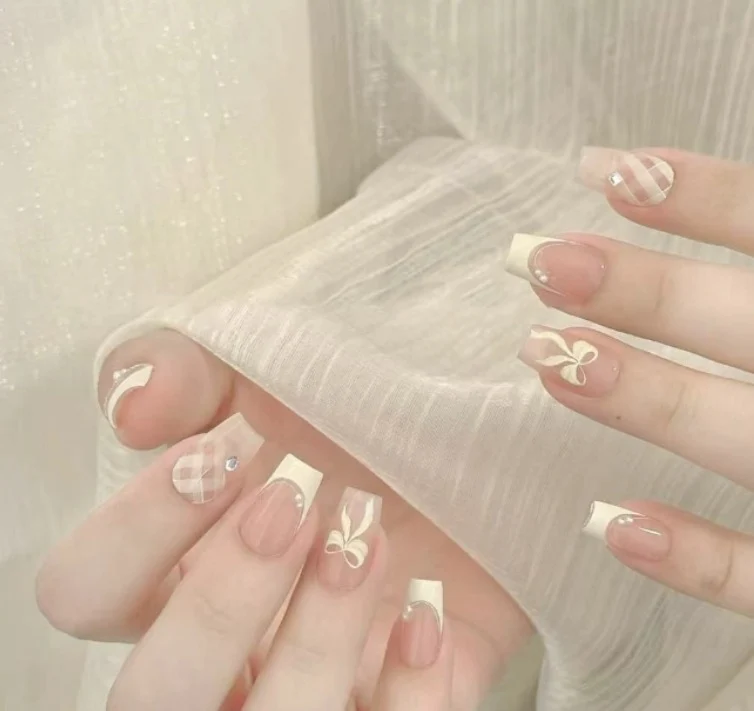 Luxury Decorative Nail Art Stornfield