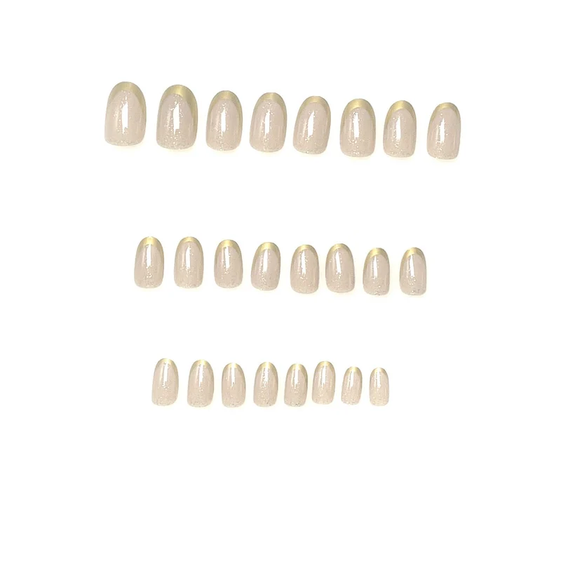 Luxurious Glittery Nail Art Stornfield