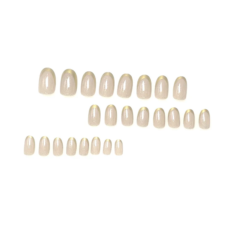 Luxurious Glittery Nail Art Stornfield