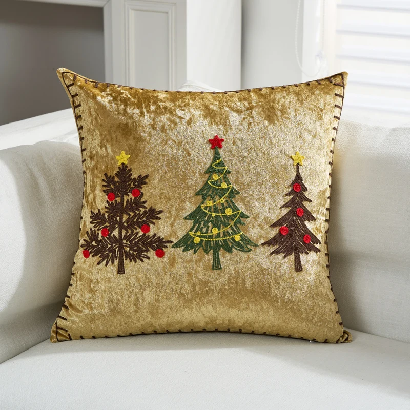 Decorative Velvet Throw Pillow with Appliqué Reindeer Motif