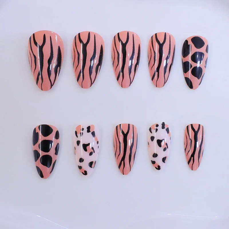Trendy Animal Print Nail Art Set Stornfield