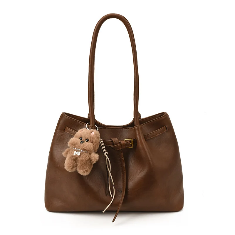 Luxurious Leather Shoulder Tote