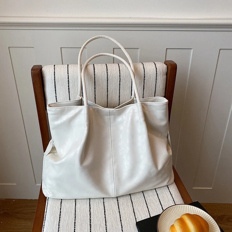 Luxurious Faux Leather Tote Bag