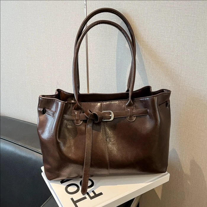 Elegant Leather Tote Bag