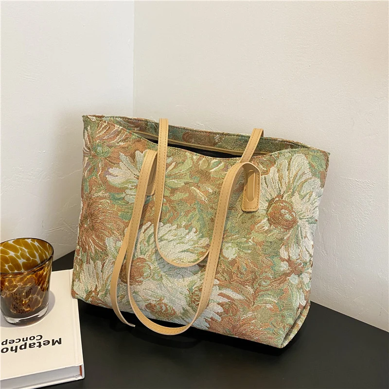 Florale bestickte Tragetasche