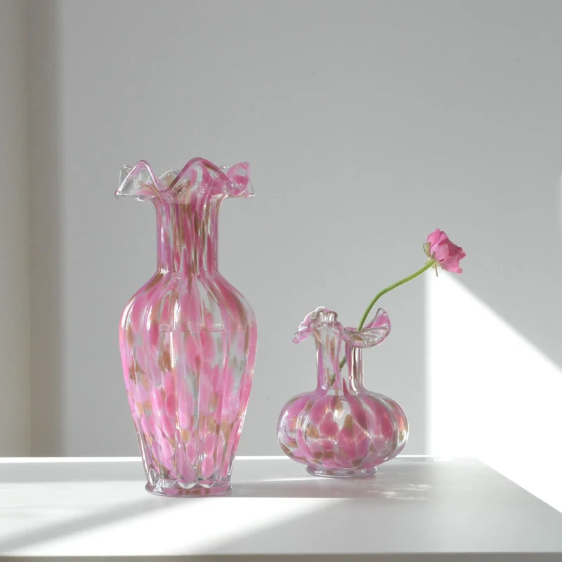 Handblown Ruffled-Rim Bulbous Art Glass Bud Vase Stornfield