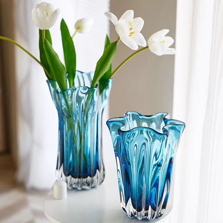Handblown Ribbed Petal-Rim Decorative Glass Centerpiece Vase Stornfield