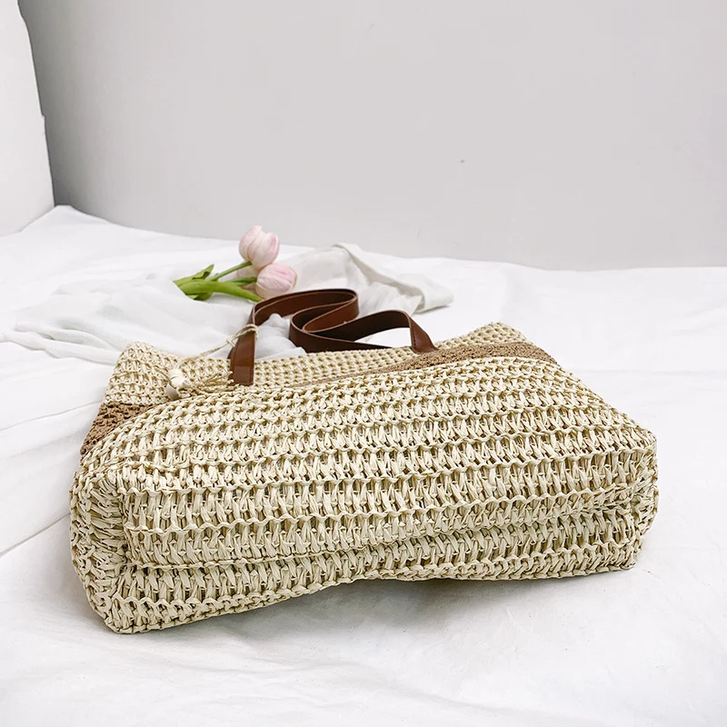 Stylische Gewebte Strohtasche für den Strand