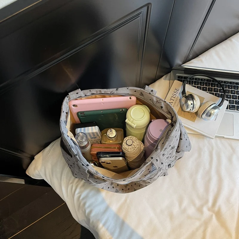 Stylische Doppeltaschen-Tragetasche