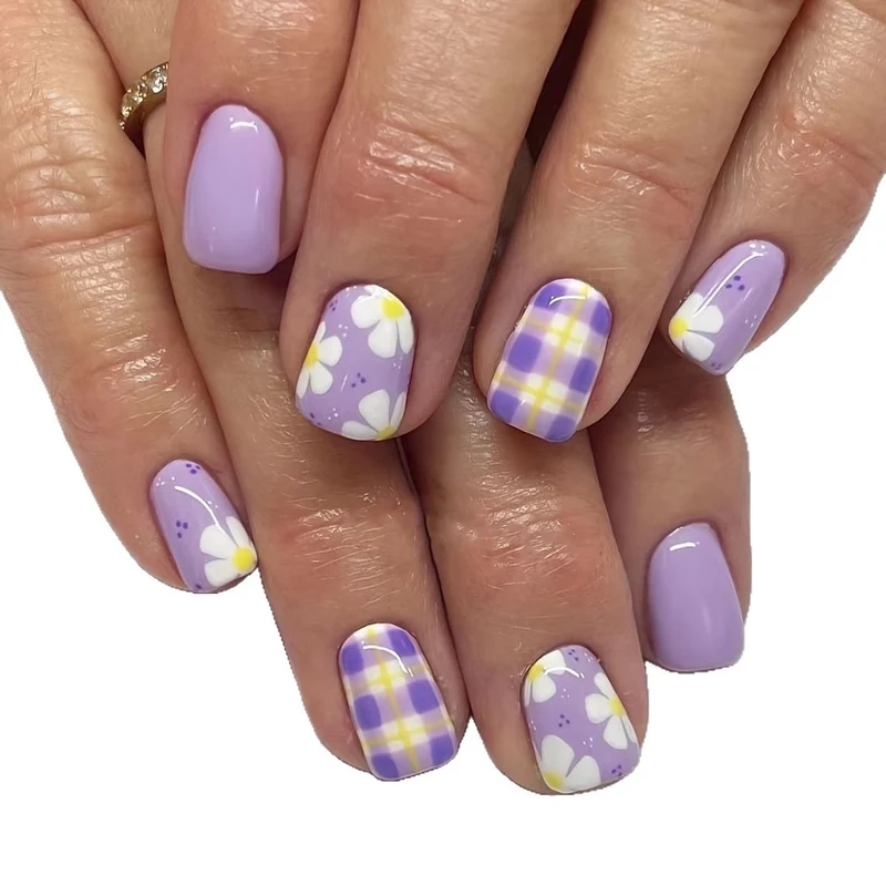 Blumenmuster-Nagelkunst-Set Karnz