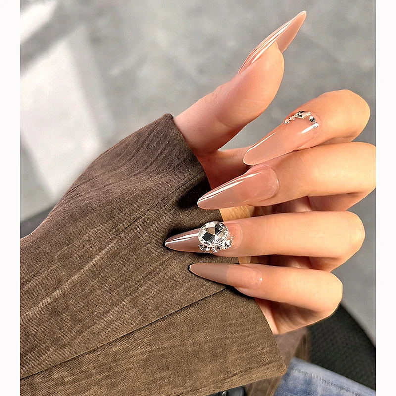Glamorous Stiletto Nail Art Stornfield