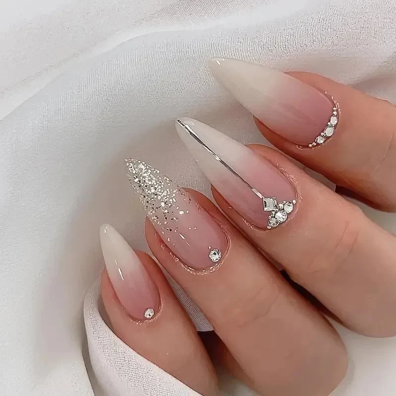 Glamorous Rhinestone-Embellished Nail Art Extensions Stornfield