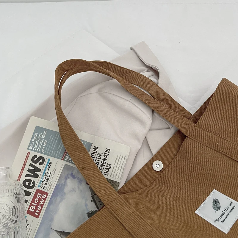 Robuste Corduroy Tote Bag mit inneren Taschen