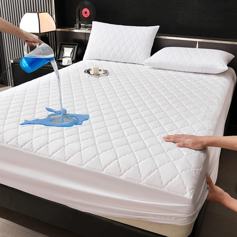 Waterproof fitted sheet with padding