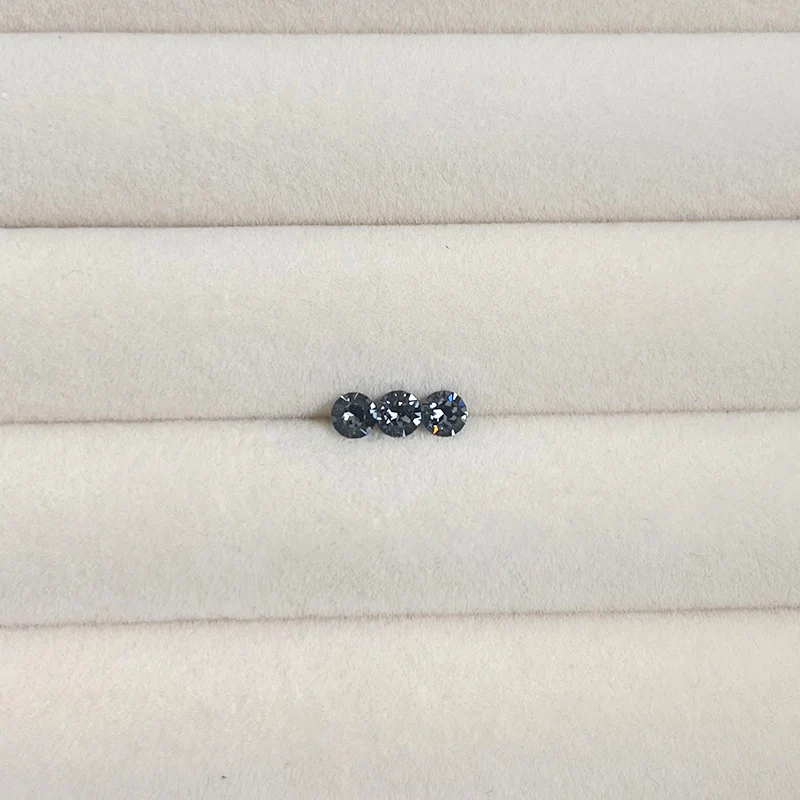 Titan Piercing bar with internal thread