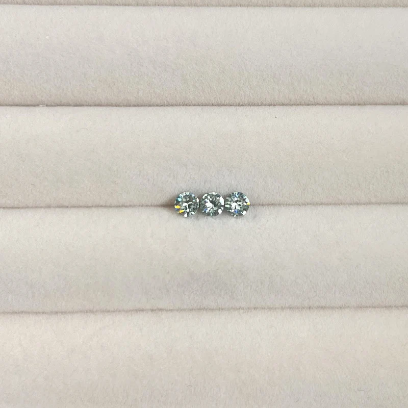 Titan Piercing bar with internal thread