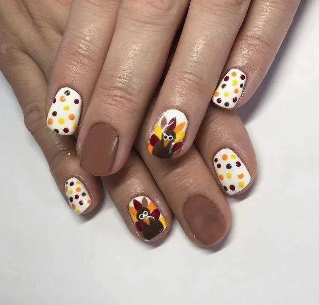Seasonal Themed Nail Art Stornfield