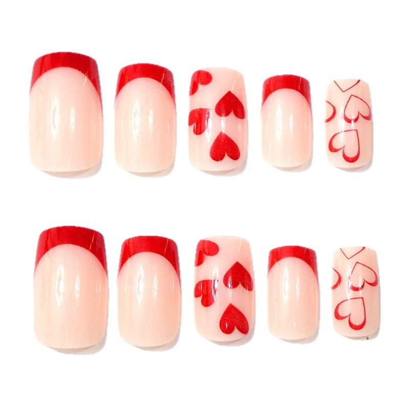 Romantic Heart-Patterned Nail Art Stornfield