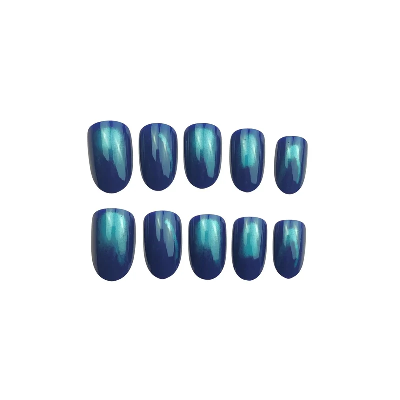 Press-On Nail Set with Stylish Iridescent Finish Stornfield