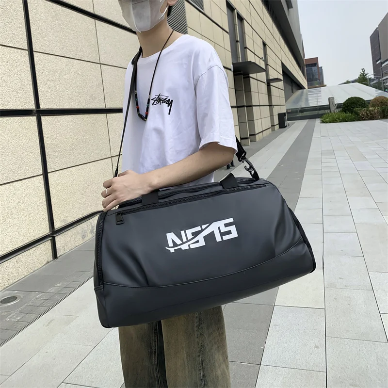 Premium Wasserdichter Sport Duffel Karnz