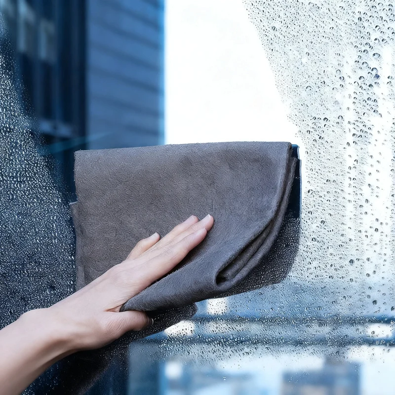 Microfiber cleaning cloths, versatile use