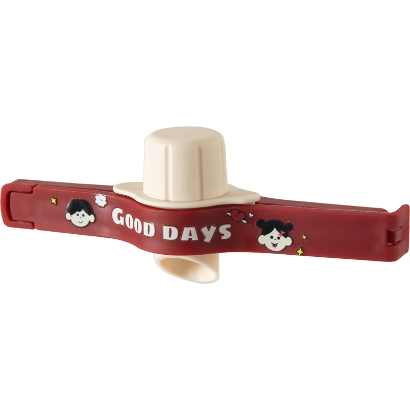 Food closure clips with leak protection