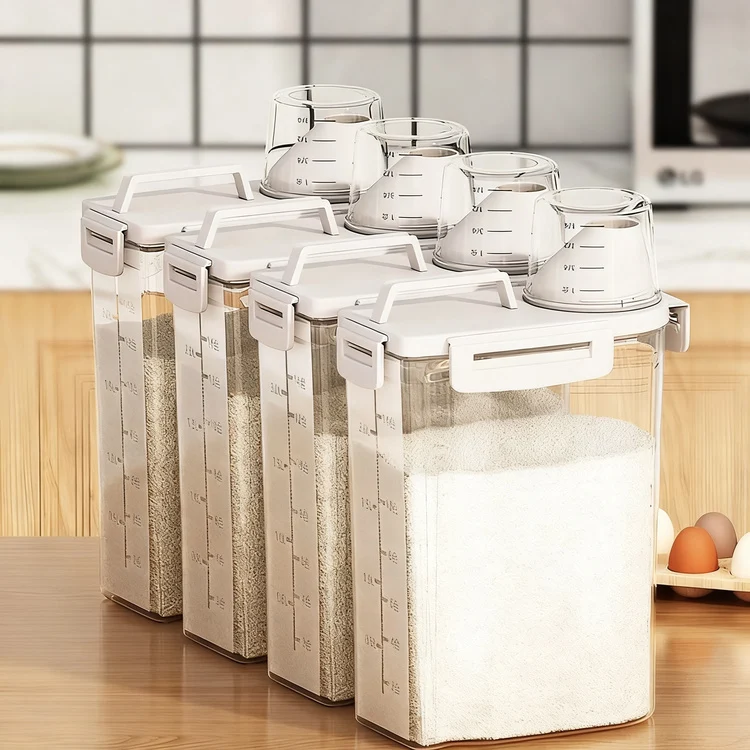Plastic storage container with lid, airtight
