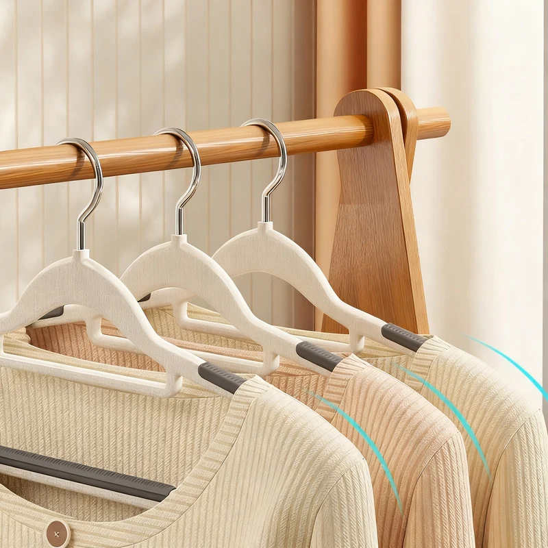 Plastic hanger, non-slip, scratch-free