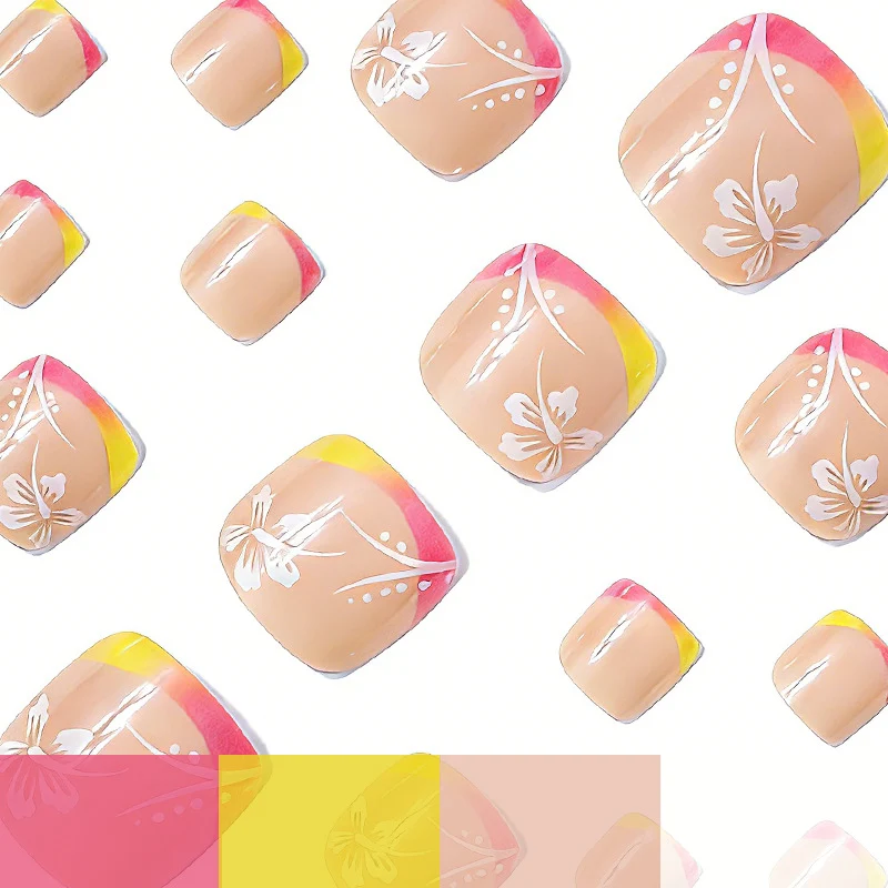 Blumeninspiriertes Nageldesign Karnz