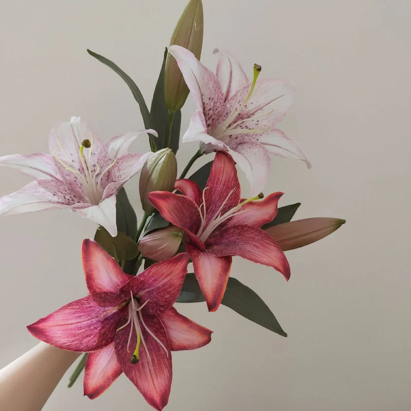 Lifelike Lily Stem