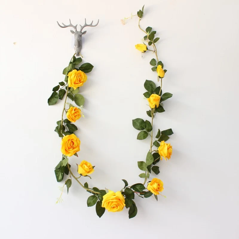 Lifelike Floral Garland