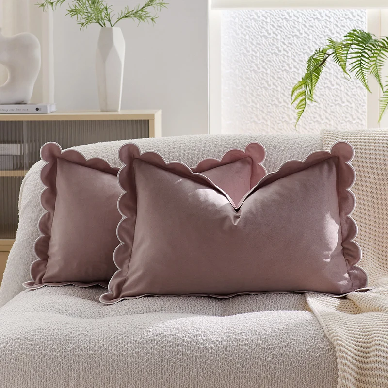 Plush Scalloped Velvet Throw Pillow Cover
