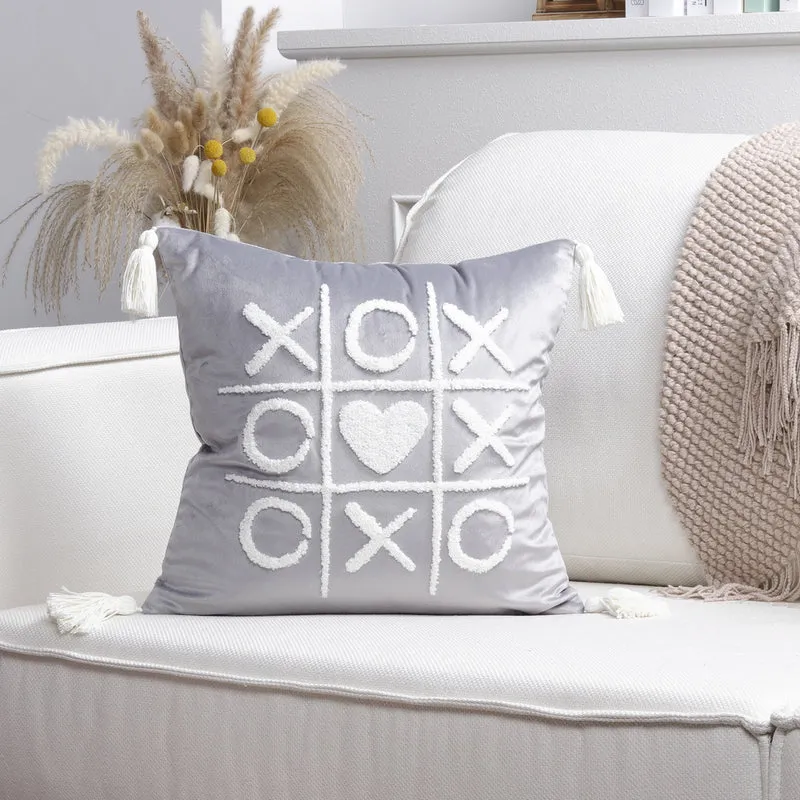 Plush Heart Appliqué Tassel Corner Decorative Throw Pillow Cover