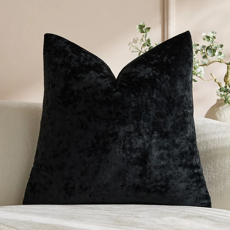 Luxurious Crushed Velvet Square Cushion Cover with Plush Faux-Fur Texture and Invisible Zip