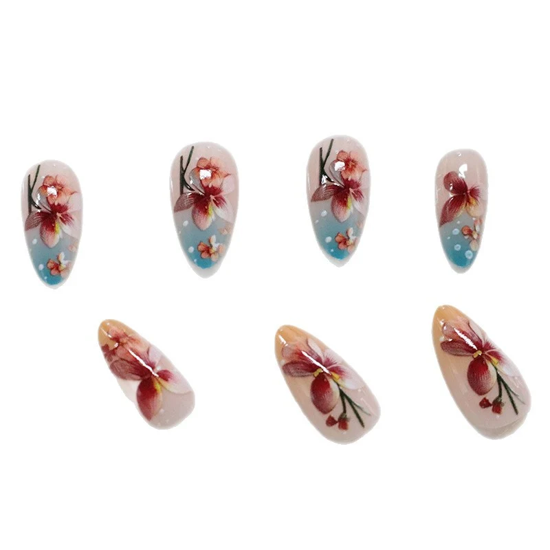 Florale dekorative Nagelkunst Karnz