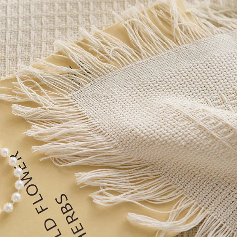 Round Textured Waffle-Weave Fringe Tablecloth with Tassel Edge