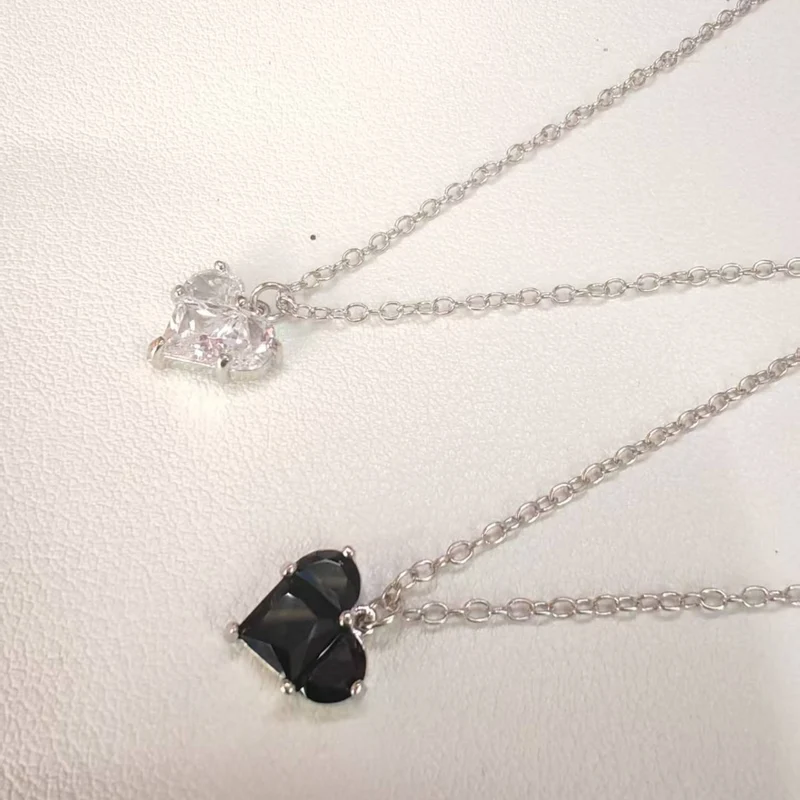 Heart-Shaped Crystal Pendant Necklace Stornfield