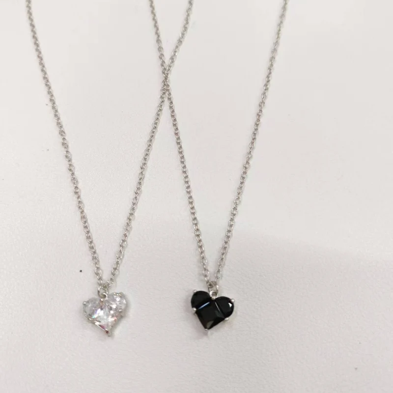 Heart-Shaped Crystal Pendant Necklace Stornfield