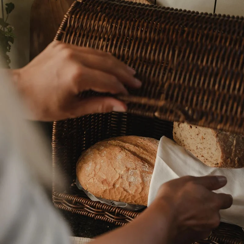 Bread basket with lid Stornfield
