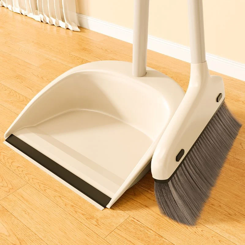Broom set with scoop and dustpan
