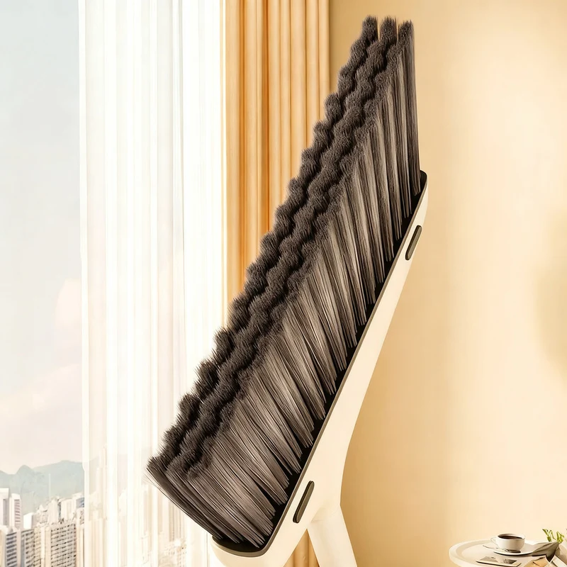 Broom set with scoop and dustpan