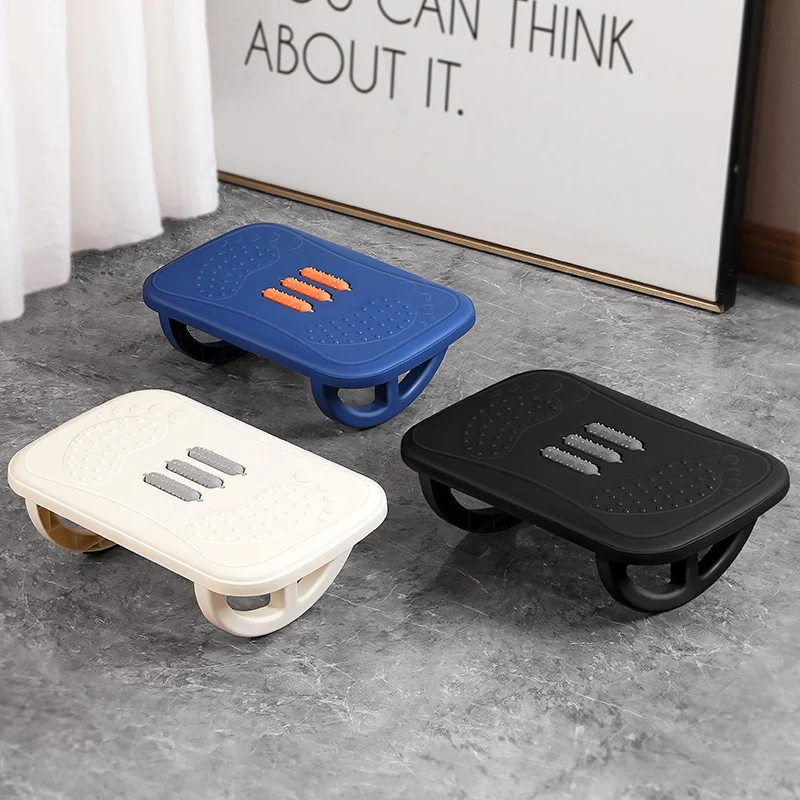 Footrest for the desk with rocking function